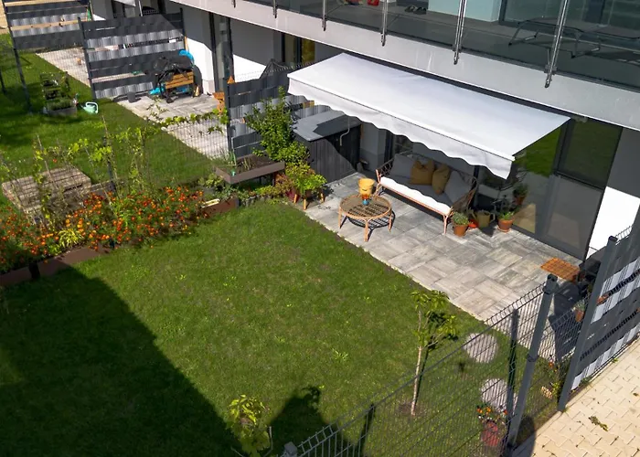 Sunny Garden Apartamento